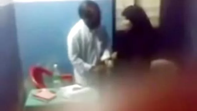 Abuelita con tetas grandes cabalga polla