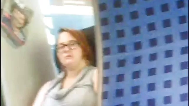 Aficionado alemán chupando polla sin cortar